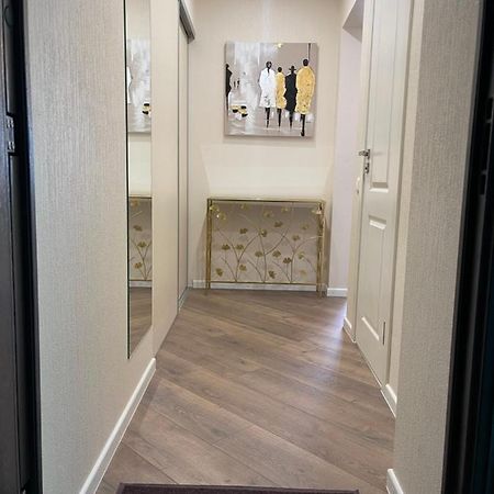 Stradinya Apartment Ventspils Buitenkant foto