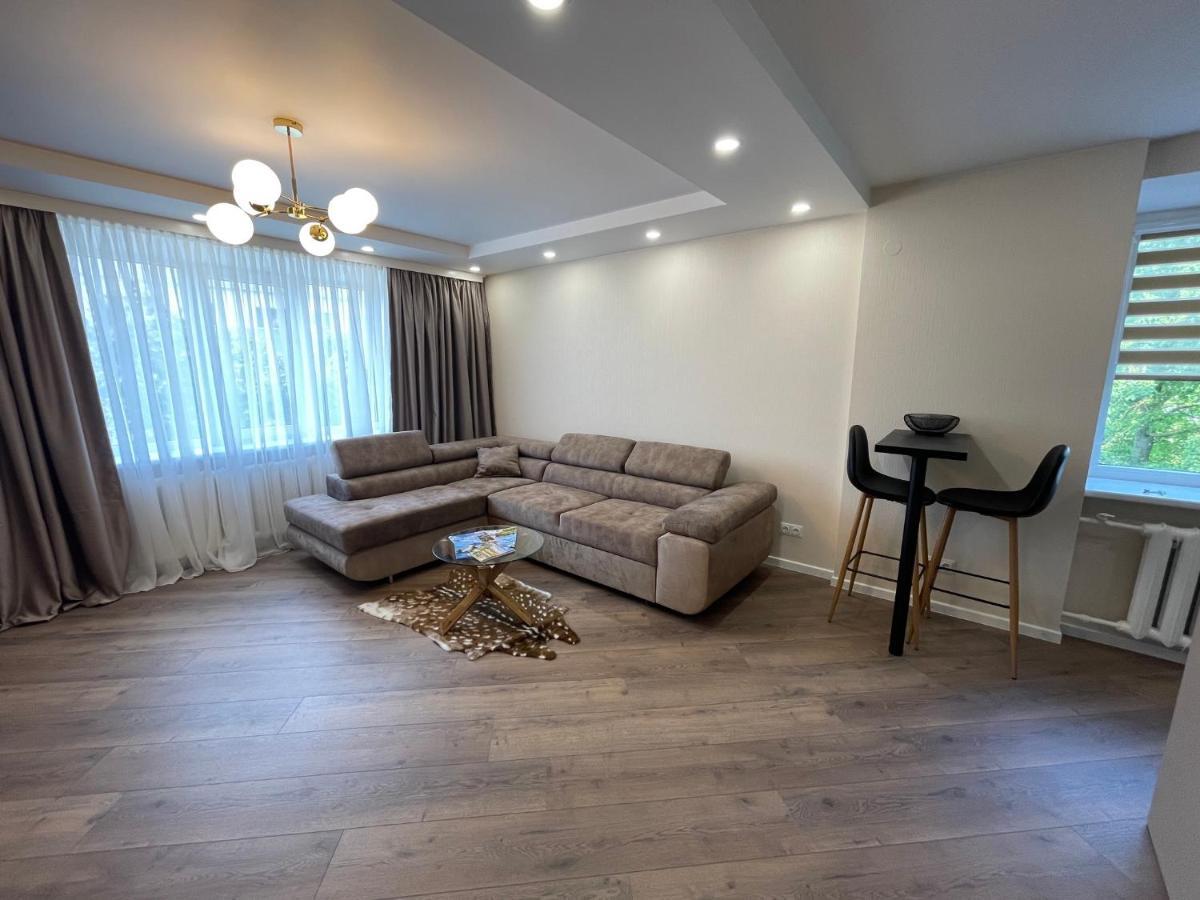 Stradinya Apartment Ventspils Buitenkant foto